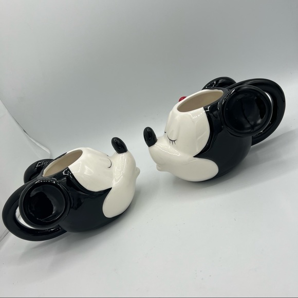 Set of 2 Mickey & Minnie Mouse Mugs Cup Disney Bioworld NEW gift set - Picture 2 of 7